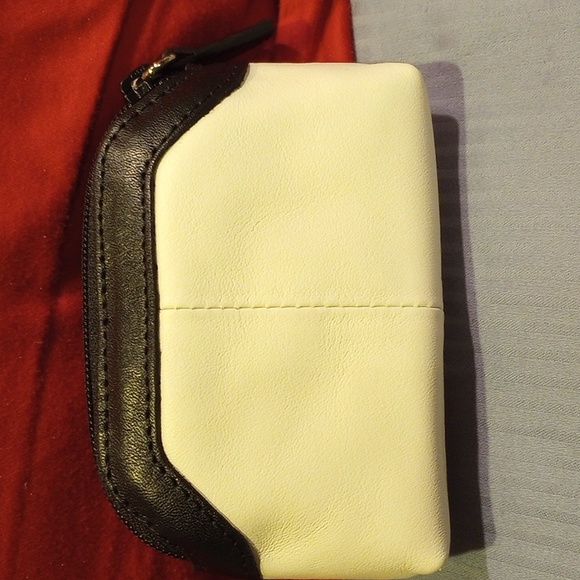 Brighton New Coin Purse - Picture 2 of 5